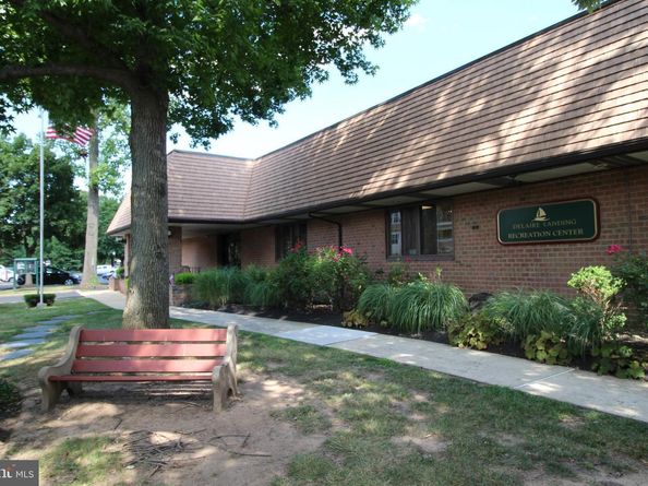 62004 Delaire Landing Road 4, Philadelphia PA 19114