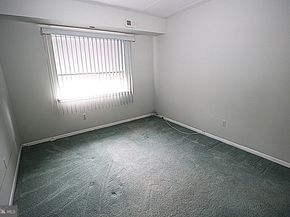 62004 Delaire Landing Road 4, Philadelphia PA 19114