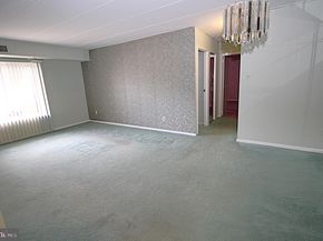 62004 Delaire Landing Road 4, Philadelphia PA 19114