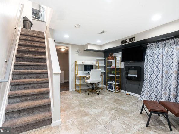 1616 Haines Street, Philadelphia PA 19126