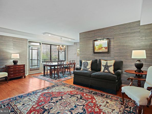 4740 Connecticut Avenue NW 404, Washington DC 20008