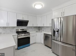 985 Milkweed Lane, Huntingdon Valley PA 19006