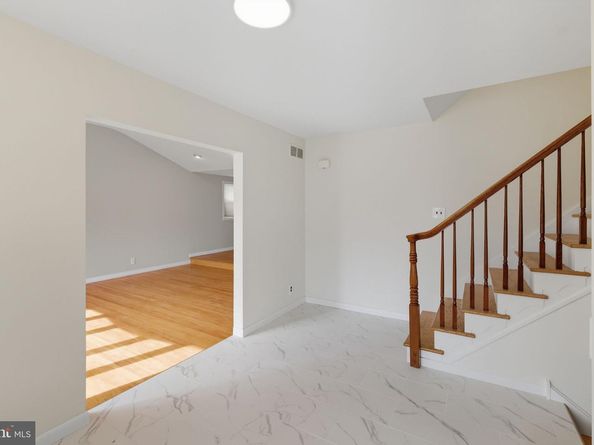 985 Milkweed Lane, Huntingdon Valley PA 19006