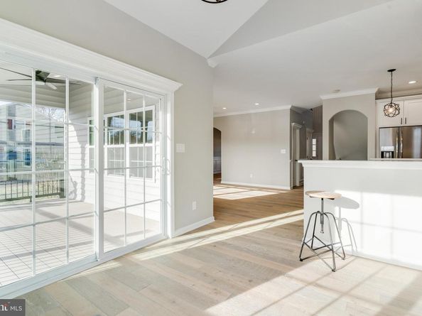 1021 Maple Avenue W, Langhorne PA 19047