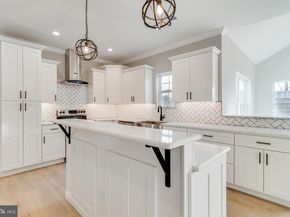 1021 Maple Avenue W, Langhorne PA 19047