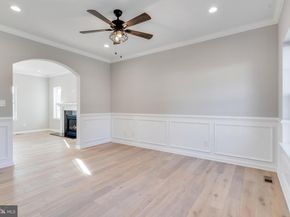 1021 Maple Avenue W, Langhorne PA 19047