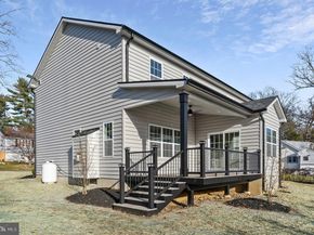 1021 Maple Avenue W, Langhorne PA 19047