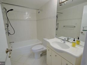 5225 Pooks Hill Road 710N, Bethesda MD 20814