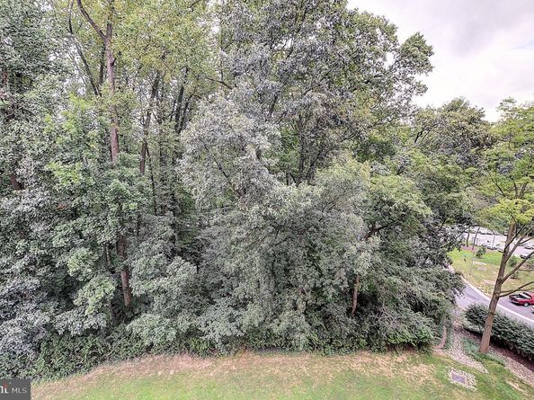 5225 Pooks Hill Road 710N, Bethesda MD 20814