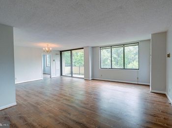 5225 Pooks Hill Road