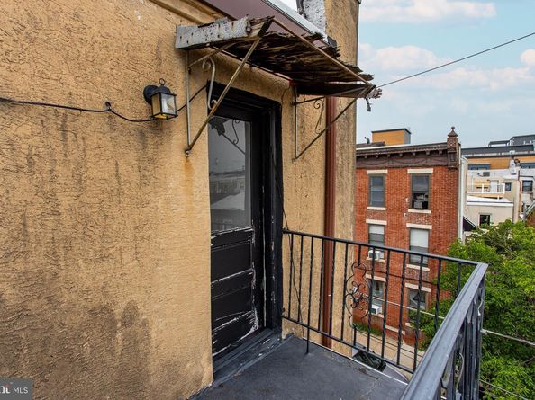 1311 S 9TH Street, Philadelphia PA 19147