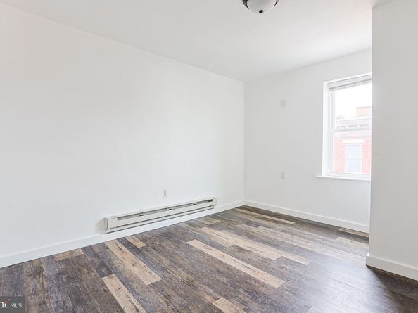 1311 S 9TH Street, Philadelphia PA 19147