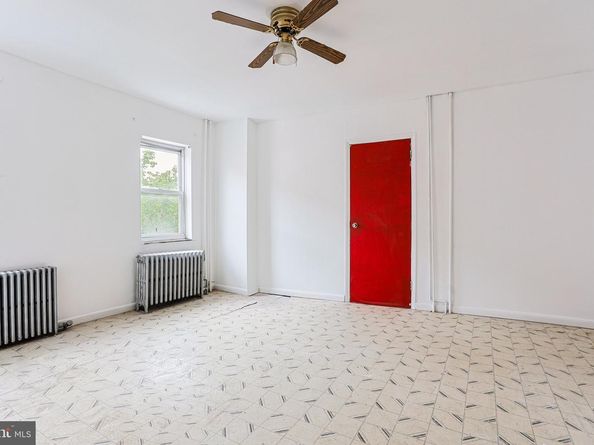 1311 S 9TH Street, Philadelphia PA 19147