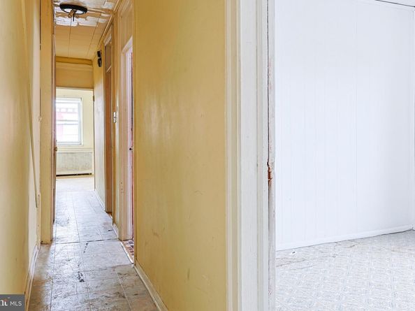 1311 S 9TH Street, Philadelphia PA 19147
