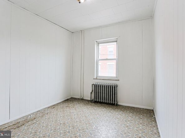 1311 S 9TH Street, Philadelphia PA 19147