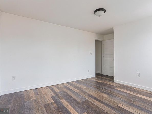 1311 S 9TH Street, Philadelphia PA 19147