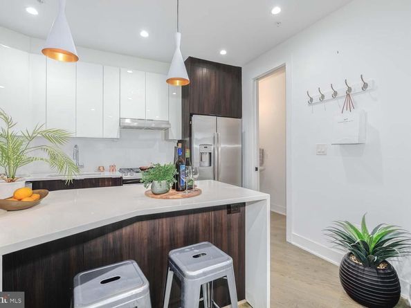 1220 Potomac Avenue SE 6, Washington DC 20003