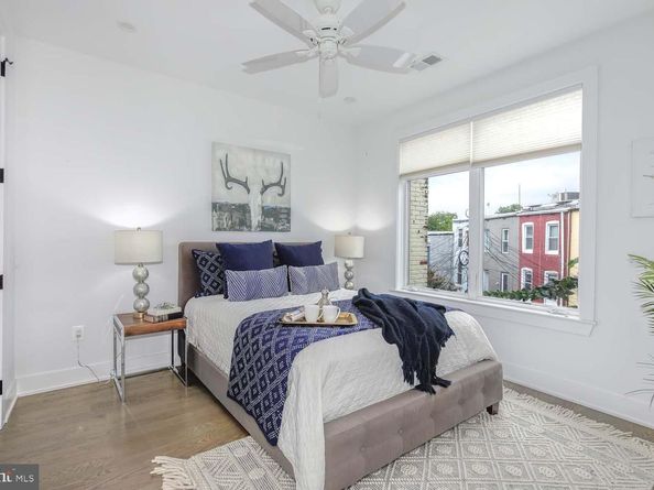 1220 Potomac Avenue SE 6, Washington DC 20003