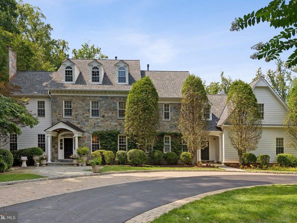 9907 Meriden Road, Potomac MD 20854