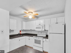 712 Putnam Boulevard, Wallingford PA 19086
