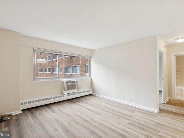 2101 Chestnut Street 1521, Philadelphia PA 19103