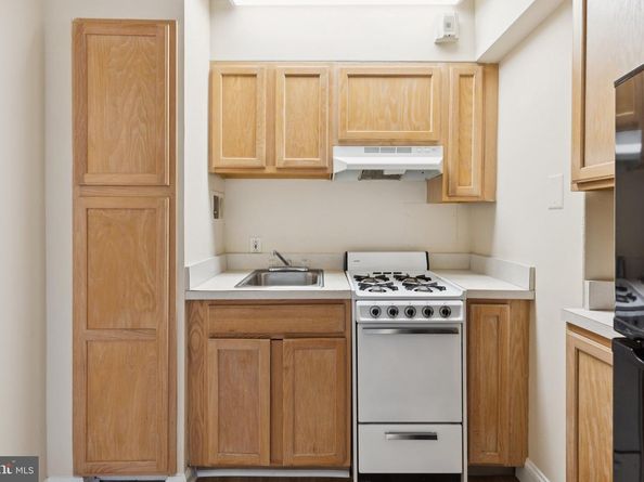 2101 Chestnut Street 1521, Philadelphia PA 19103