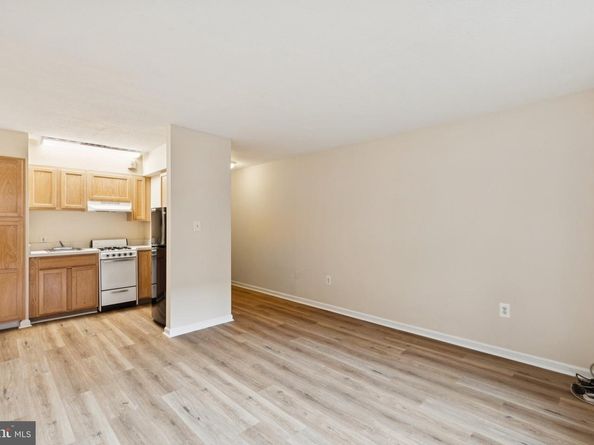 2101 Chestnut Street 1521, Philadelphia PA 19103