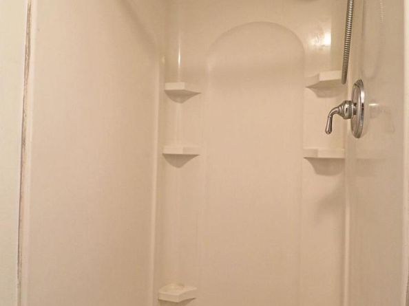 370 Amosland Road, Holmes PA 19043