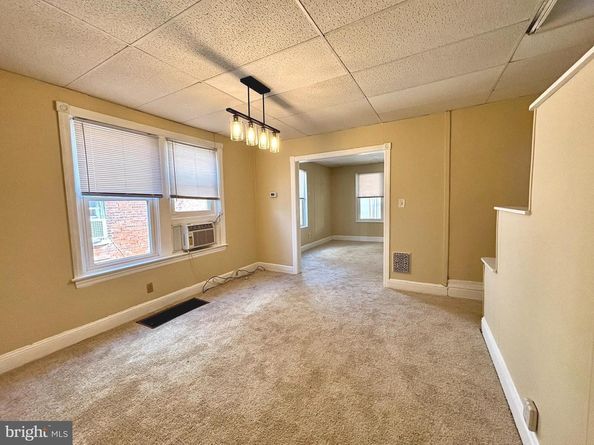 370 Amosland Road, Holmes PA 19043