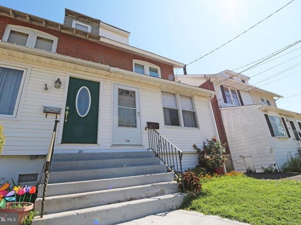 370 Amosland Road, Holmes PA 19043