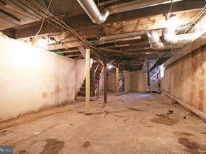 370 Amosland Road, Holmes PA 19043