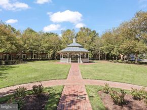 171 Barrett Place, Alexandria VA 22304