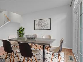 171 Barrett Place, Alexandria VA 22304