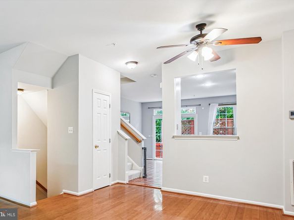 171 Barrett Place, Alexandria VA 22304