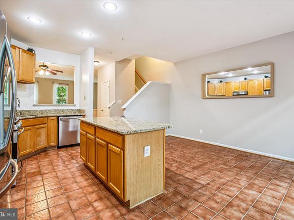171 Barrett Place, Alexandria VA 22304