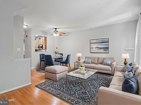 171 Barrett Place, Alexandria VA 22304