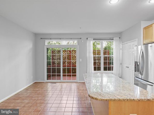 171 Barrett Place, Alexandria VA 22304