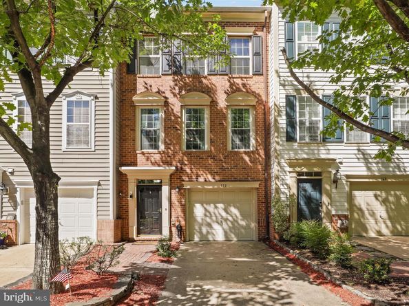 171 Barrett Place, Alexandria VA 22304