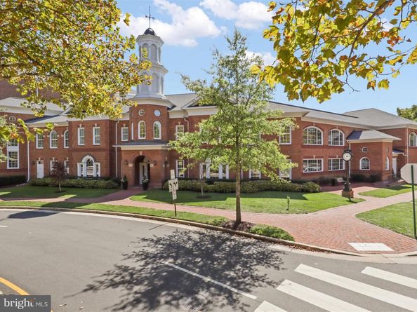 171 Barrett Place, Alexandria VA 22304