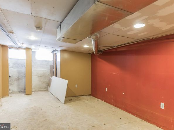 3258 N Marston Street, Philadelphia PA 19129