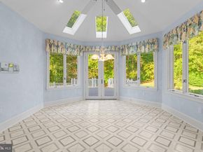 8709 Crider Brook Way, Potomac MD 20854