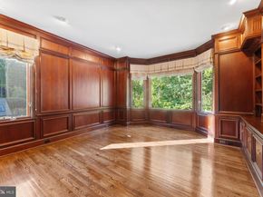 8709 Crider Brook Way, Potomac MD 20854