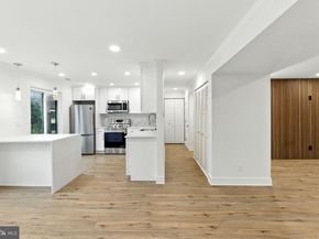 5008 N Convent Lane 276, Philadelphia PA 19114