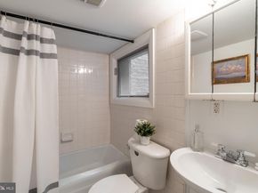 1683 35TH Street NW, Washington DC 20007