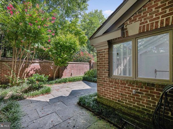 5819 Madaket Road, Bethesda MD 20816