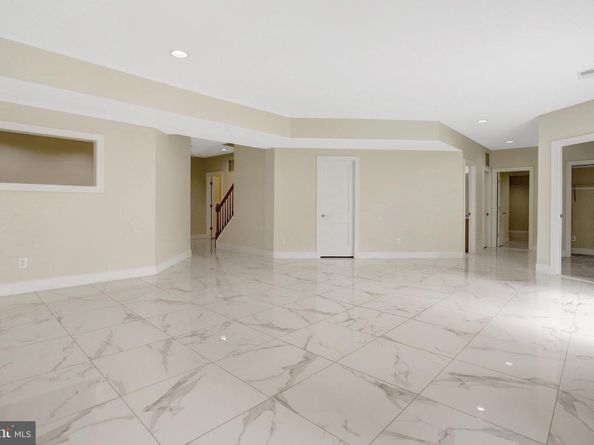 3803 Bell Manor Court, Falls Church VA 22041