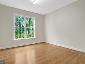 3803 Bell Manor Court, Falls Church VA 22041