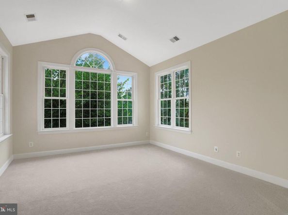 3803 Bell Manor Court, Falls Church VA 22041