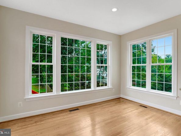 3803 Bell Manor Court, Falls Church VA 22041