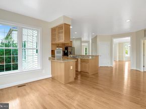 3803 Bell Manor Court, Falls Church VA 22041